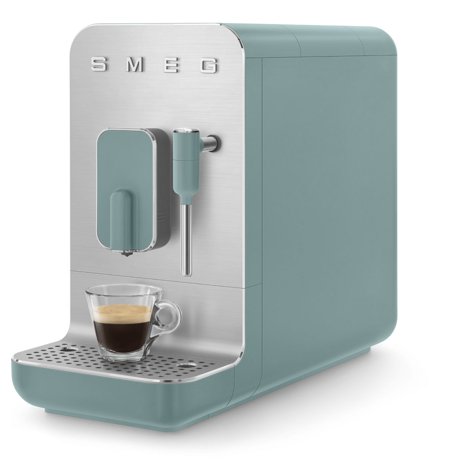 Smeg BCC02EGMEU Espresso Otomatik Kahve Makinesi