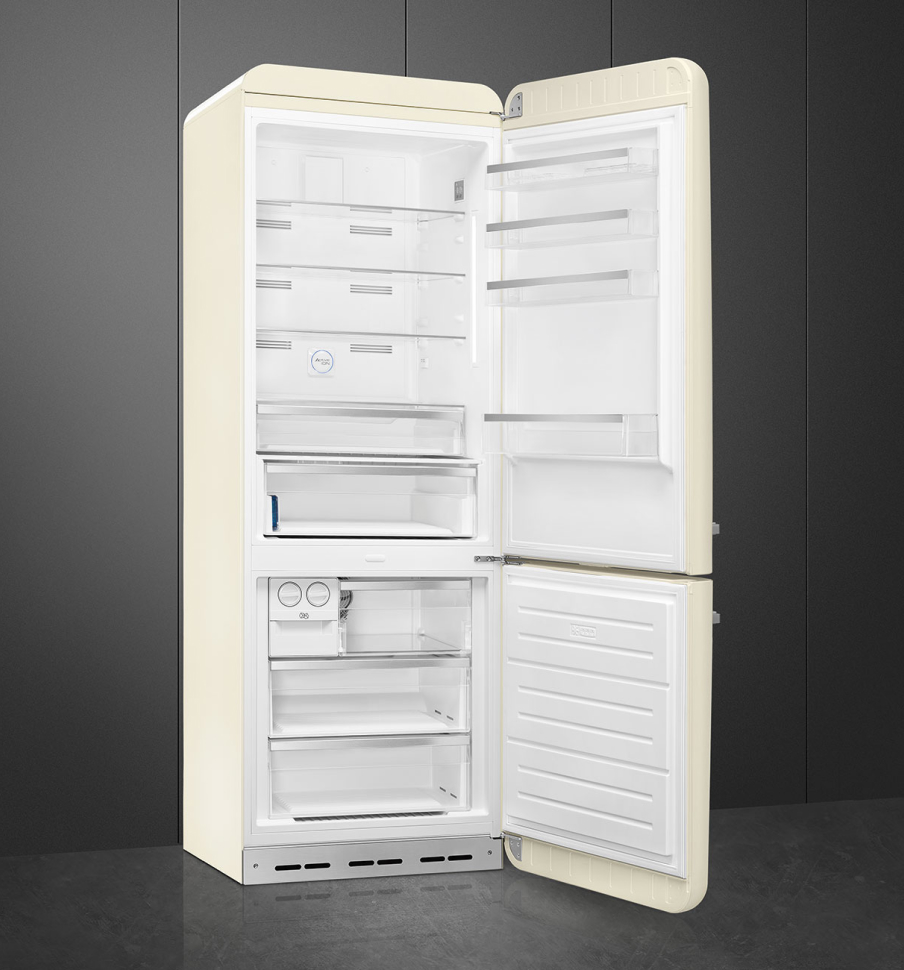 Smeg FAB38RCR5 Free standing refrigerator Bottom Mount Cream 50's Style